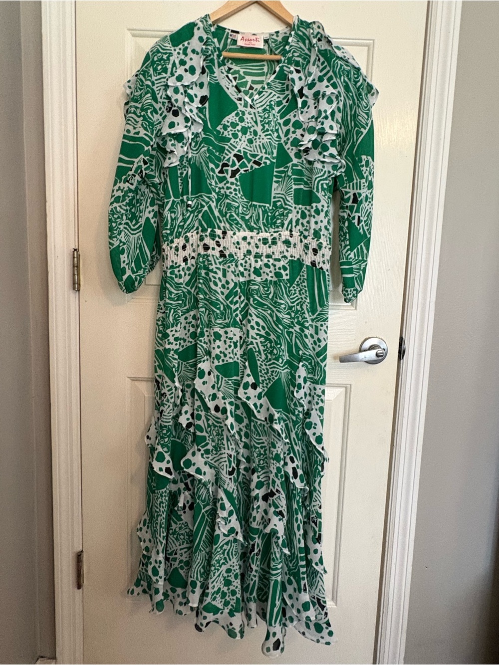 Assorti dress green ruffled